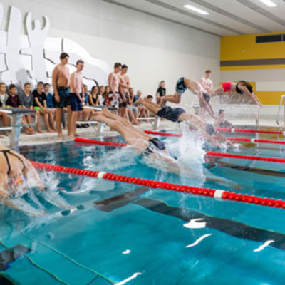 Bild vergr&ouml;&szlig;ern: Schwimmbad-Einweihung119