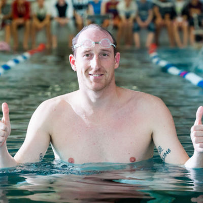 Bild vergr&ouml;&szlig;ern: Schwimmbad-Einweihung131
