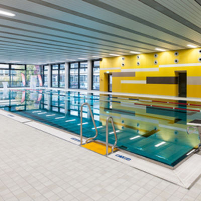 Bild vergr&ouml;&szlig;ern: Schwimmbad-Einweihung005
