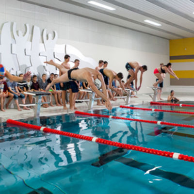 Bild vergr&ouml;&szlig;ern: Schwimmbad-Einweihung118