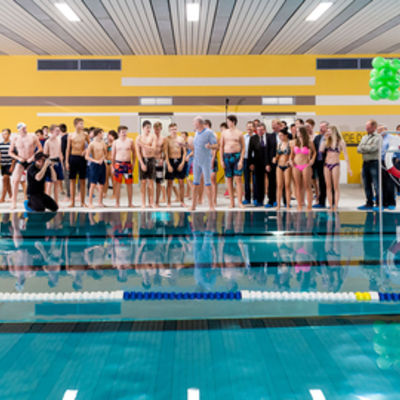 Bild vergr&ouml;&szlig;ern: Schwimmbad-Einweihung099