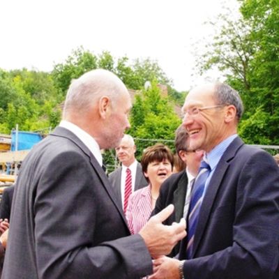 Bild vergr&ouml;&szlig;ern: Grundsteinlegung Schwimm- und Sportzentrum Ochsenfurt