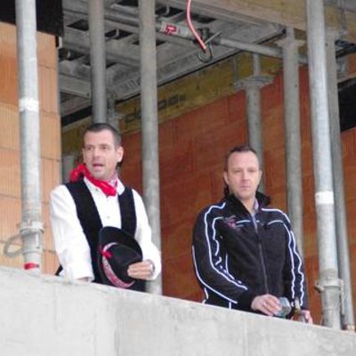 Bild vergr&ouml;&szlig;ern: Richtfest21.11.2011 (14)