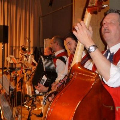 Bild vergr&ouml;&szlig;ern: Ehrenamtsabend Margetsh&ouml;chheim 2012 - 257