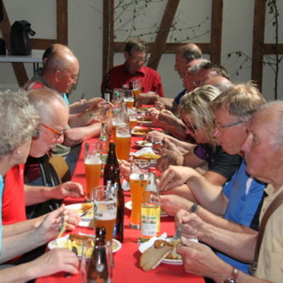 Bild vergr&ouml;&szlig;ern: Radlerfr&uuml;hling 057