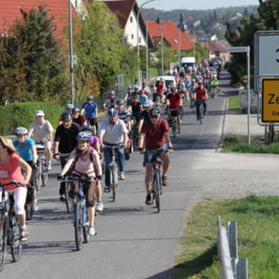 Bild vergr&ouml;&szlig;ern: Radlerfr&uuml;hling 014