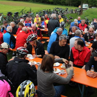 Bild vergr&ouml;&szlig;ern: Radlerfr&uuml;hling 10052014 (26)