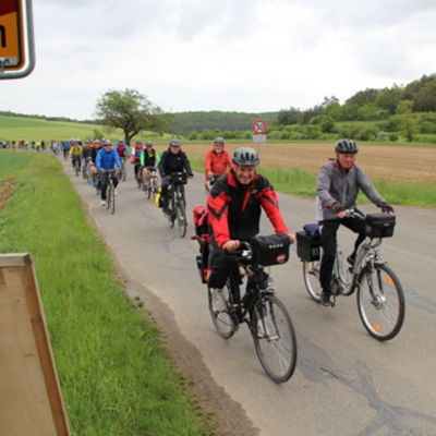 Bild vergr&ouml;&szlig;ern: Radlerfr&uuml;hling 10052014 (07)