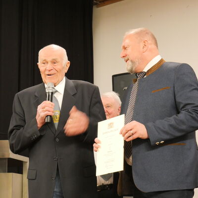 Bild vergr&ouml;&szlig;ern: Ehrung Feldgeschworene 2026