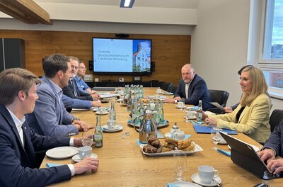 2026_87 Vertiefte Berufsorientierung mit Ministerin Anna Stolz by Christina H&ouml;ssel