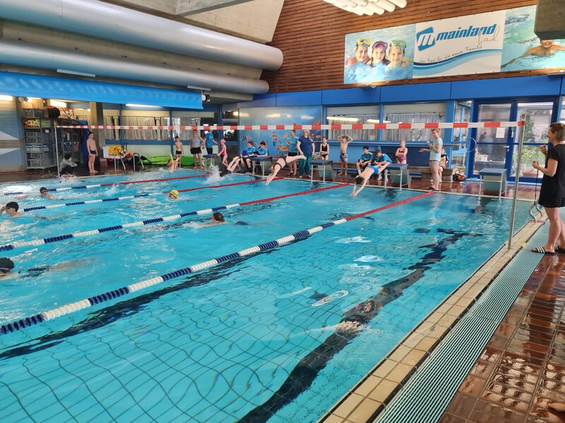 Mannschaftsdauerschwimmen beim Kreisschwimmfest 2026 by Andreas Sandweger