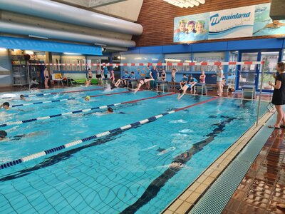 Mannschaftsdauerschwimmen beim Kreisschwimmfest 2026 by Andreas Sandweger