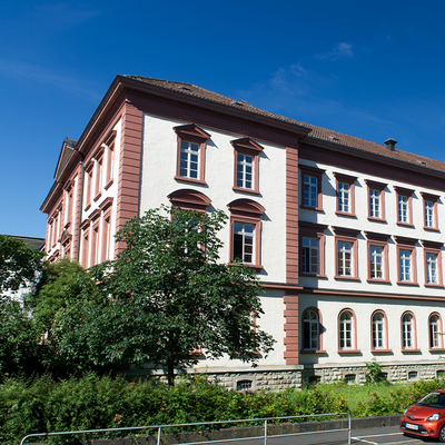 Schulen und Bildungseinrichtungen