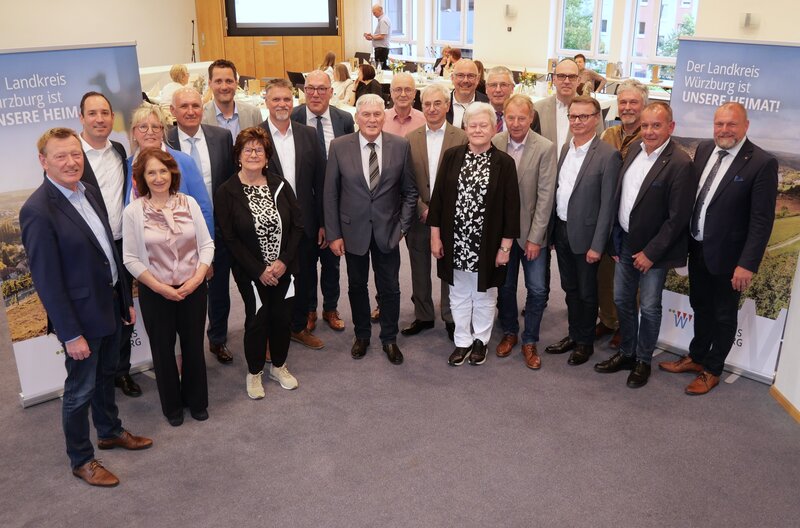 Ehrung ausgeschiedene B&uuml;rgermeister 2026 