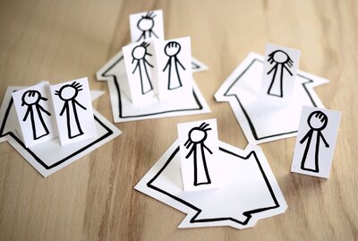 Familie - pflegeeltern - kinder - eltern by congerdesign, pixabay