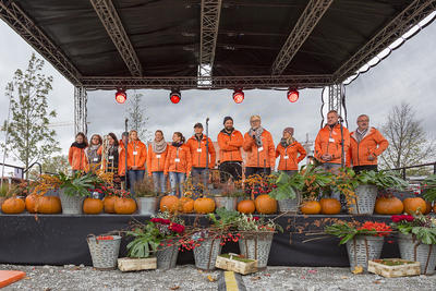 Bild vergr&ouml;&szlig;ern: (v.l.n.r.: Carmen Brauckhoff, Carmen van Musscher, Claudia Lenz, Berthold V&auml;th, Andrea Dani, Gabi Bayer, Stefanie Klein, Bernd Rausch, Ingolf St&ouml;cker, Claudia Knoll, Magdalena M&uuml;ller, Klaus Heuberger, Alfred G&ouml;tz; es fehlt: Judith Unger)