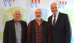 Hans-Albert Ke&szlig; und Karlheinz Scheer mit Landrat Eberhard Nu&szlig;