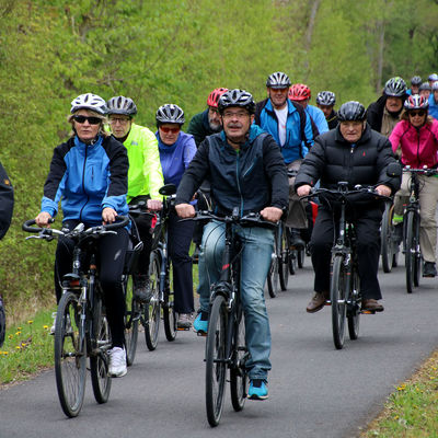 Fahrradfahrerinnen und Fahrradfahrer beim RadlerFr&uuml;hling 2017
