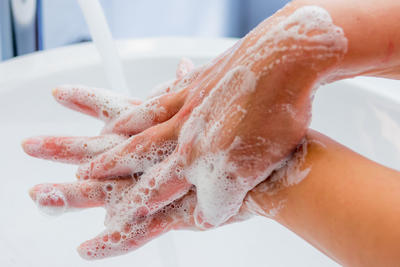 Corona Hände waschen