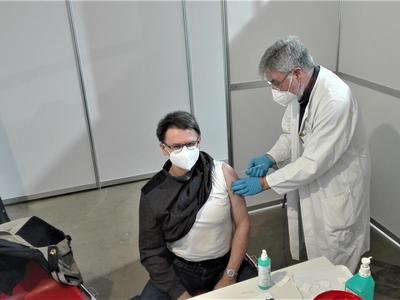 Impfung Dr. Pfeiffer, Dr. Zander - by Michael Dr&ouml;se