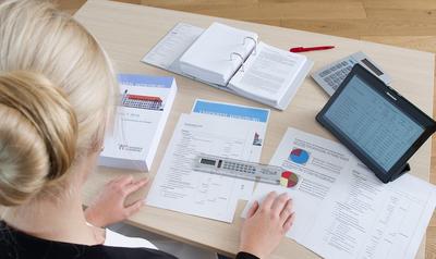 Finanzen und Controlling