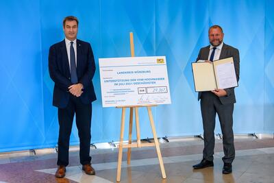 Spenden&uuml;bergabe Hochwasser LK W&Uuml; 2021 - 1