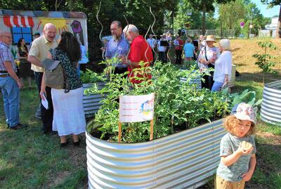 Er&ouml;ffnung Tag offene Gartent&uuml;r 2022-B&uuml;rgergartenRimpar - by Christian Ammon (1)
