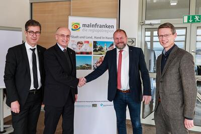Wechsel in der F&uuml;hrung der Region Mainfranken GmbH Amts&uuml;bergabe