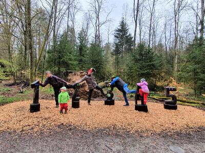Zahlenwald am Walderlebniszentrum Gram. Wald - by Eva Schorno