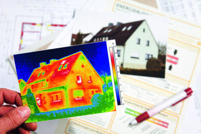 thermography of a house and Energy Performance Certificate 01